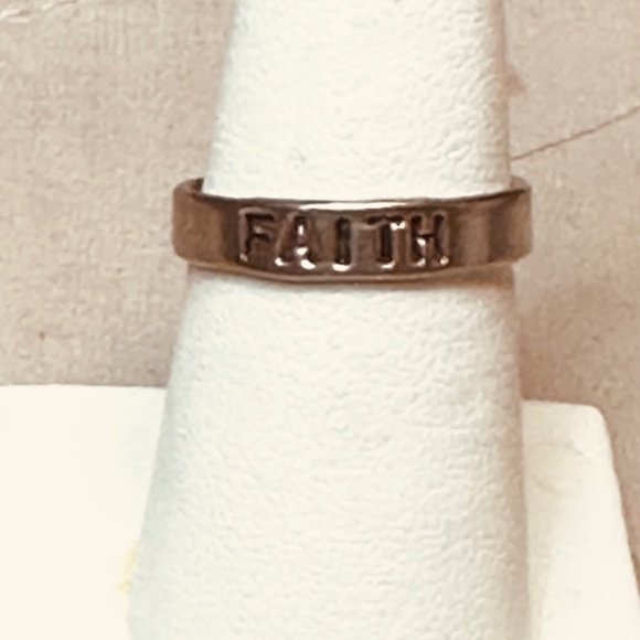 925 Sterling Silver Ring Band with FAITH Stamped Into It - Picture 2 of 5
